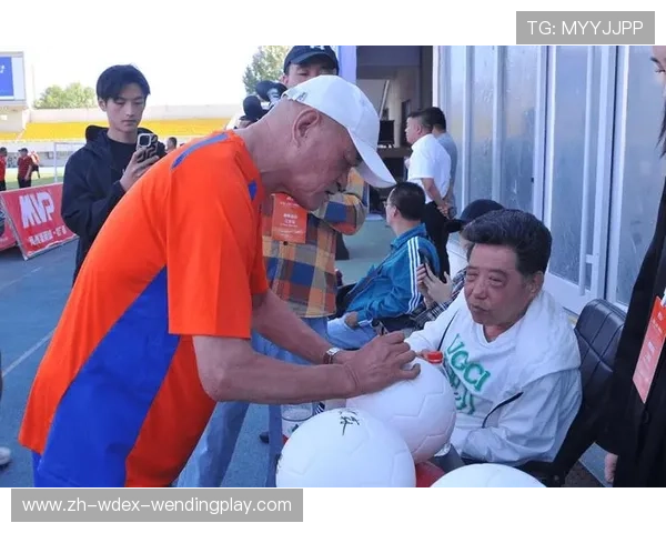 足球退役元老参与公益活动是否能延续其体育影响力